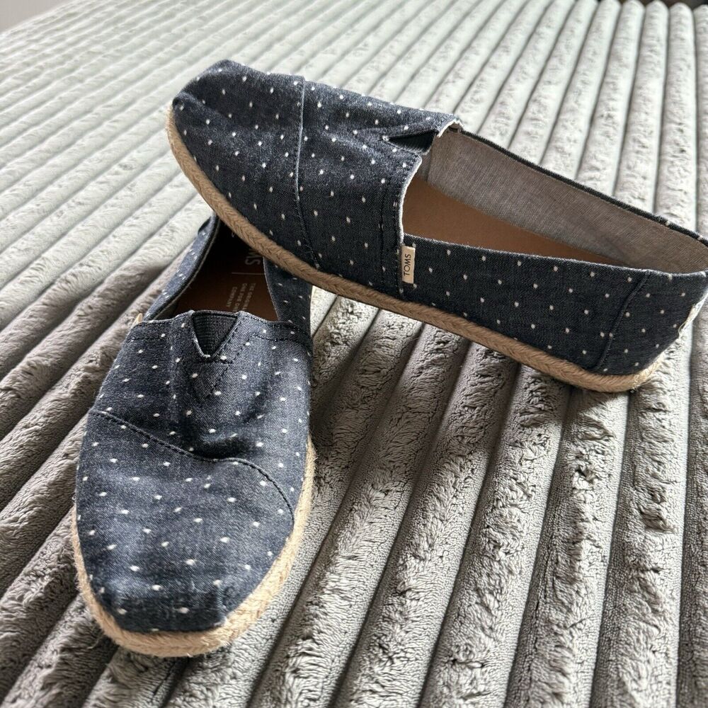 TOMS Women's Alpargata on Rope - Navy Blue Dot Chambray Size 7.5